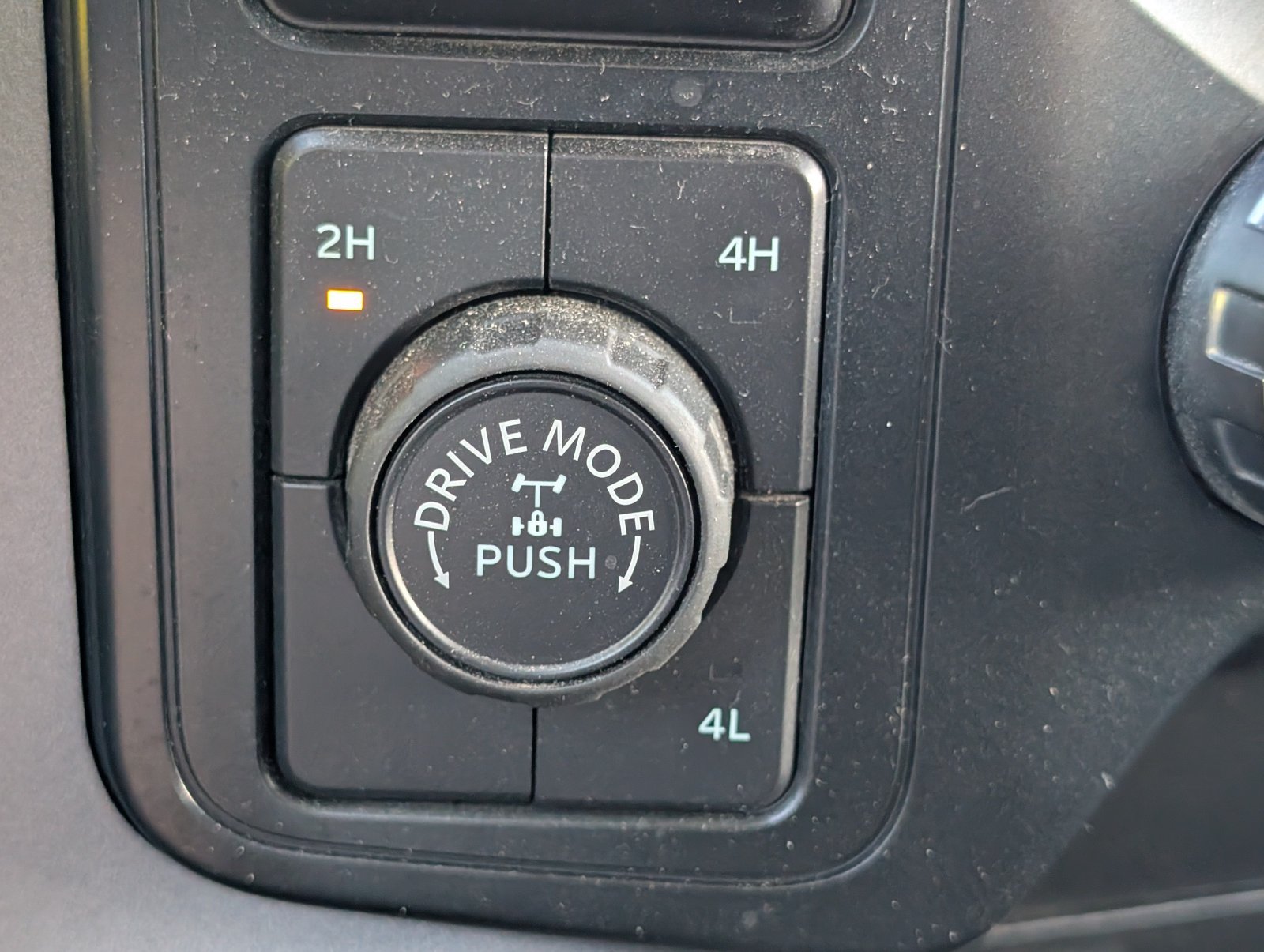 Used 2025 Ford F150 XLT w/ Equipment Group 301A Standard AWD/4WD image 7
