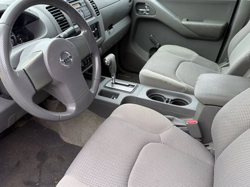 Used 2012 Nissan Frontier S image 7