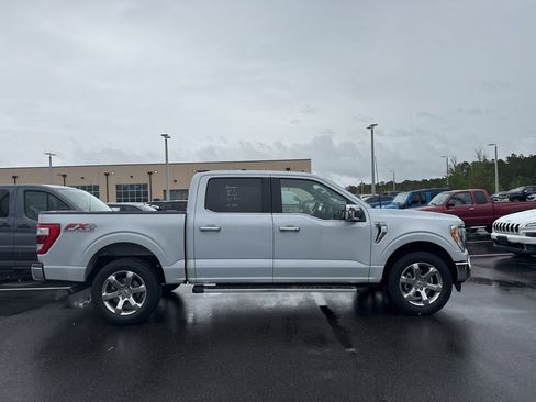 Used 2022 Ford F150 Lariat image 2