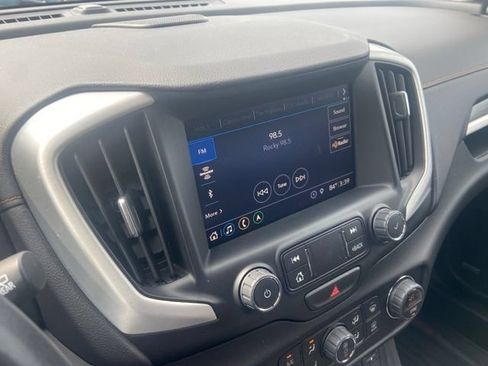 Certified 2020 GMC Terrain SLT w/ Preferred Package FWD image 6