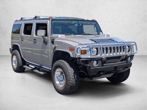 Used 2005 HUMMER H2 w/ Preferred Equipment Group AWD/4WD image 3
