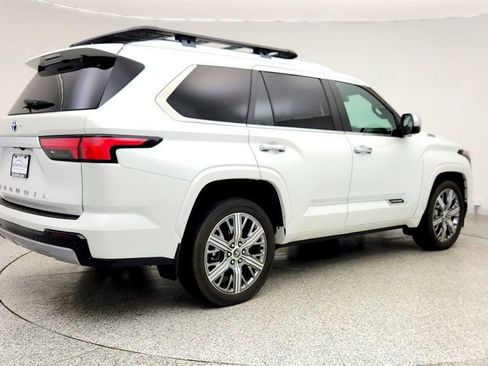 Used 2024 Toyota Sequoia Capstone AWD/4WD image 5
