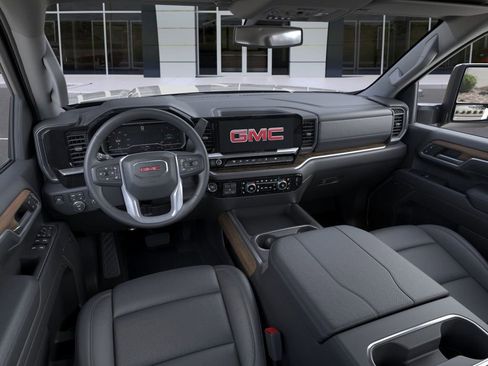 New 2026 GMC Sierra 3500 SLT w/ SLT Premium Package image 15