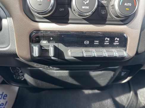 Used 2019 RAM 2500 Laramie image 71