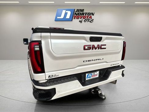 Used 2024 GMC Sierra 2500 Denali w/ Denali Reserve Package AWD/4WD image 12