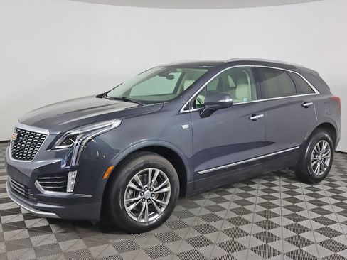 Used 2021 Cadillac XT5 Premium Luxury image 11