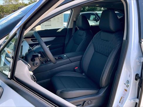 New 2026 Nissan Murano Platinum w/ Technology Package AWD/4WD image 18