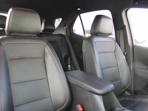 Used 2023 Chevrolet Equinox RS w/ RS Leather Package AWD/4WD image 19