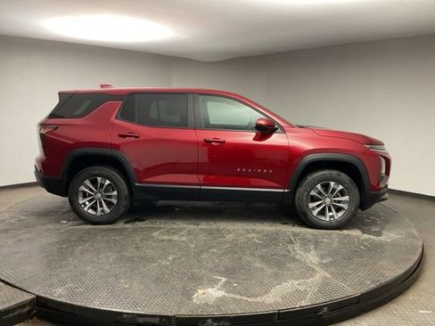 New 2026 Chevrolet Equinox LT w/ Safety and Technology Package image 8