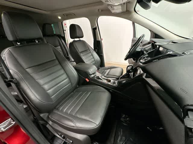 Used 2016 Ford Escape Titanium AWD/4WD image 24