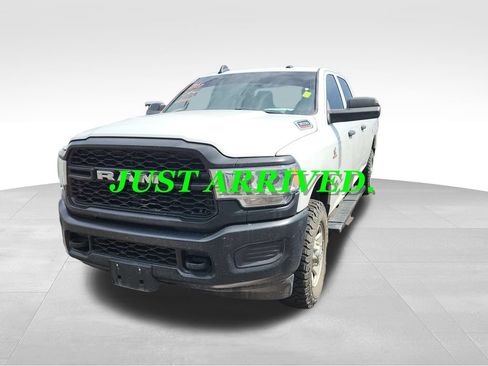 Used 2021 RAM 3500 Tradesman AWD/4WD image 3