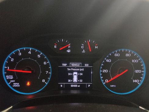 Used 2019 Chevrolet Equinox LS w/ LPO, Cargo Package image 23