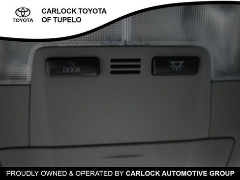 Used 2019 Toyota Highlander LE FWD image 23