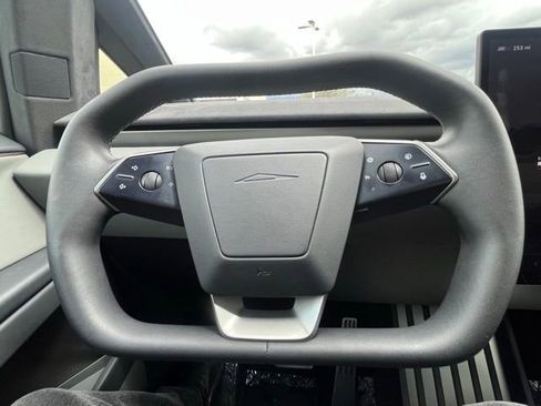 Used 2024 Tesla Cybertruck Cyberbeast AWD/4WD image 13