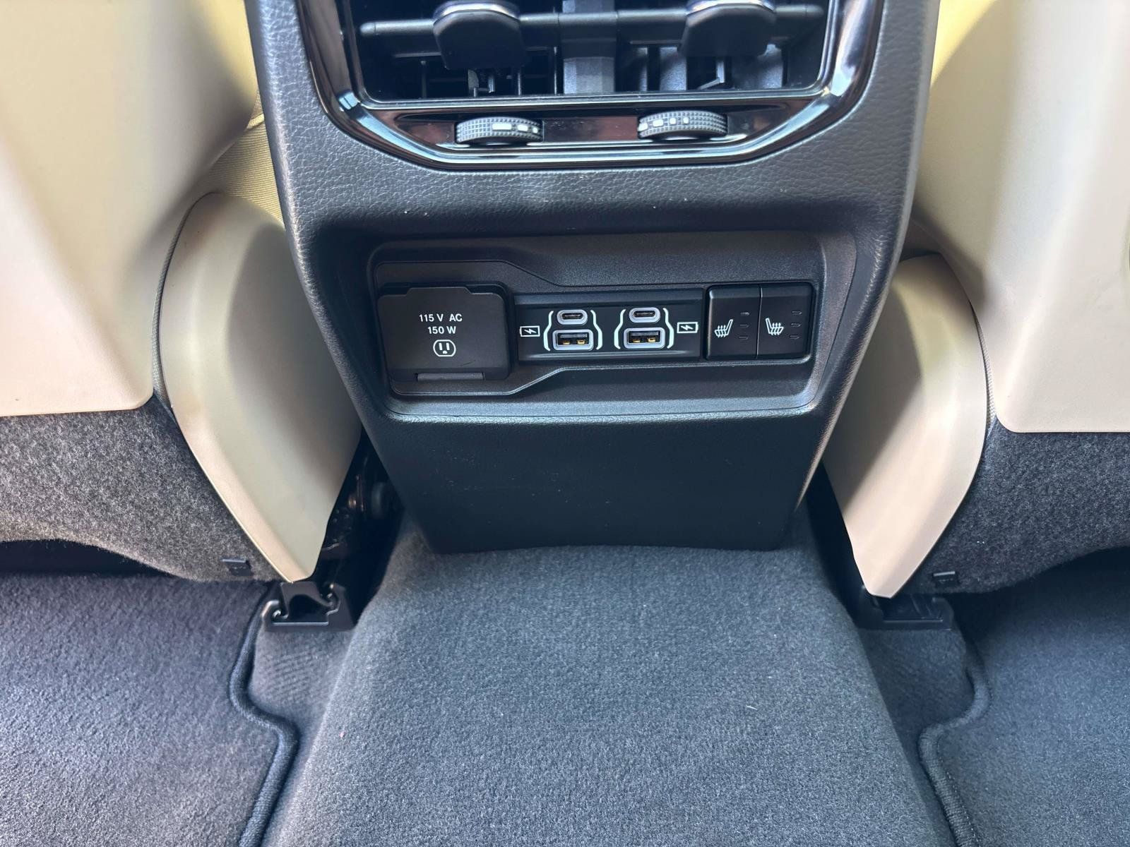Certified 2024 Jeep Grand Cherokee Limited AWD/4WD image 14