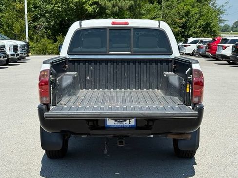 Used 2014 Toyota Tacoma PreRunner w/ Convenience Package RWD image 21
