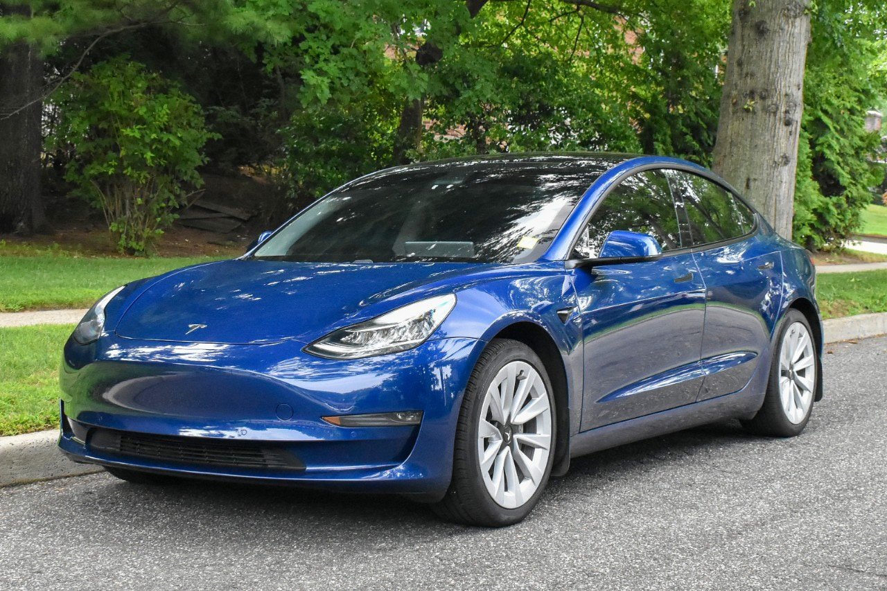 Used 2021 Tesla Model 3 Long Range AWD/4WD image 1