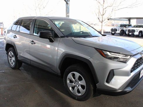 New 2025 Toyota RAV4 LE image 18