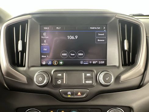 Used 2022 GMC Terrain AT4 AWD/4WD image 14