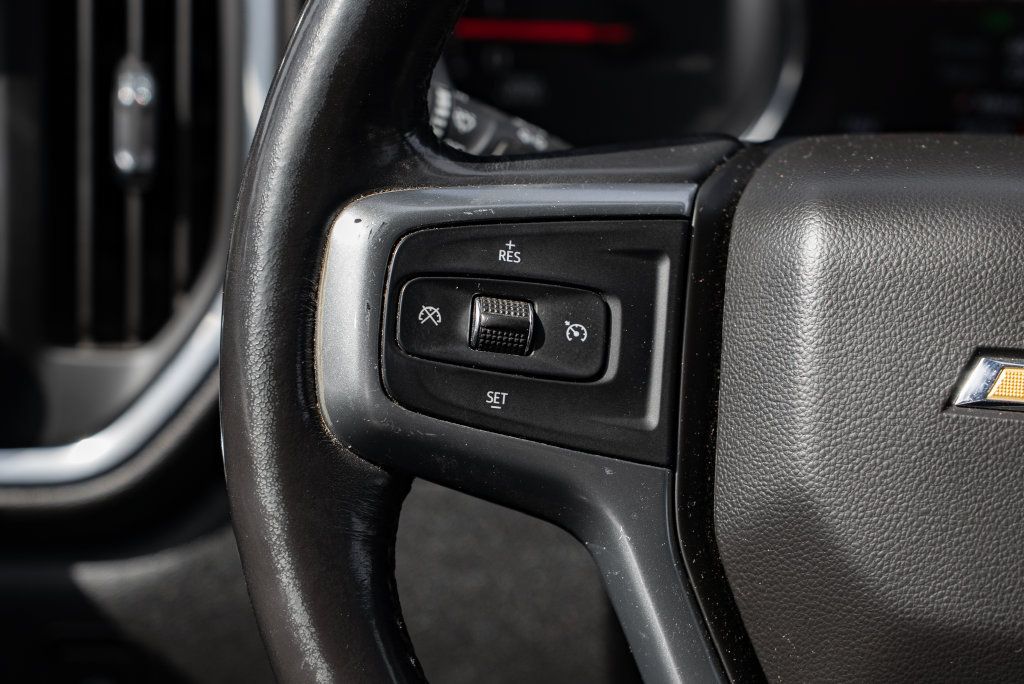 Used 2020 Chevrolet Silverado 3500 LT w/ Fleet Comfort Package AWD/4WD image 16