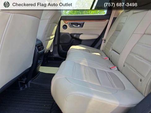 Used 2018 Honda CR-V Touring image 21