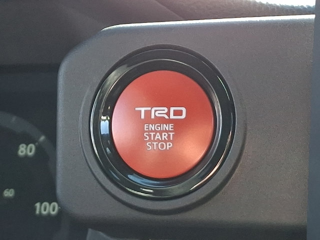 Used 2025 Toyota Tacoma TRD Off-Road AWD/4WD image 19