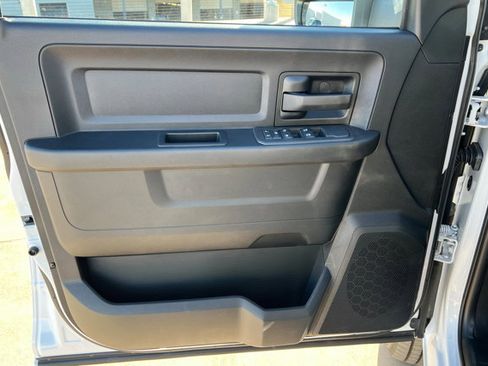 New 2026 RAM 2500 Tradesman w/ Chrome Appearance Group image 14