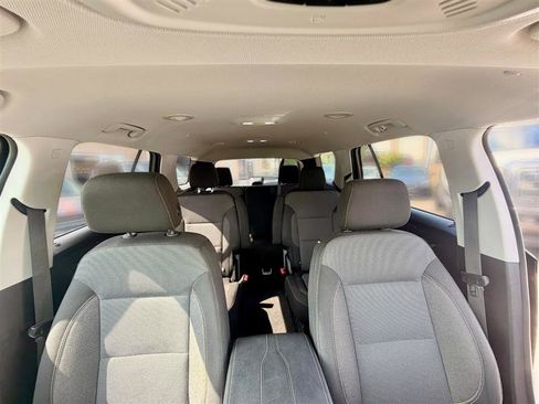 Used 2019 Chevrolet Traverse LT AWD/4WD image 20