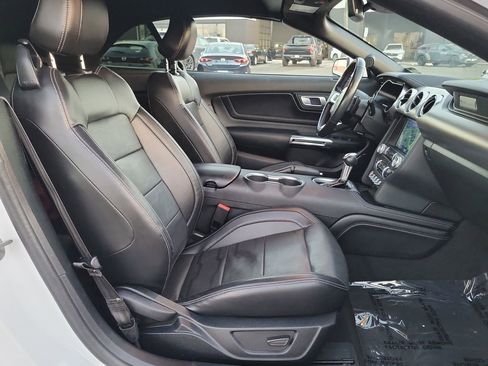 Used 2022 Ford Mustang GT Premium w/ Equipment Group 401A image 17