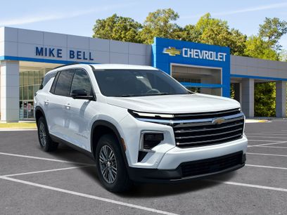 New 2025 Chevrolet Traverse LT w/ Enhanced Driving Package