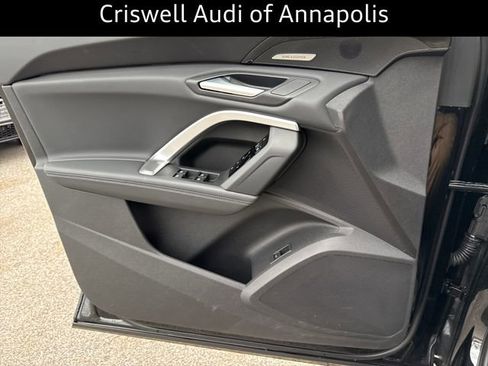 Used 2025 Audi Q5 Premium Plus w/ Premium Plus image 22