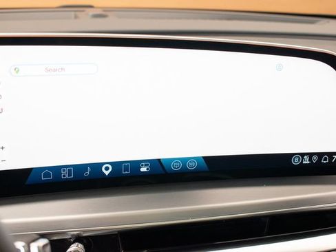 Used 2025 Cadillac Lyriq Sport w/ LPO, Floor Liner Package AWD/4WD image 30