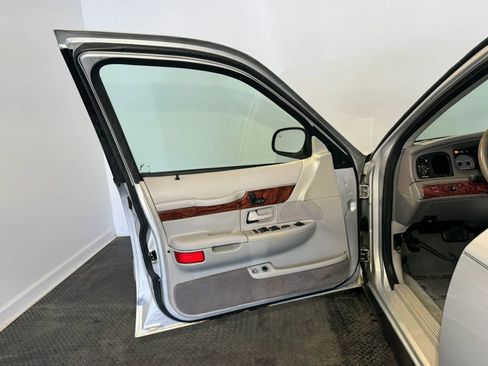 Used 2002 Mercury Grand Marquis GS RWD image 7