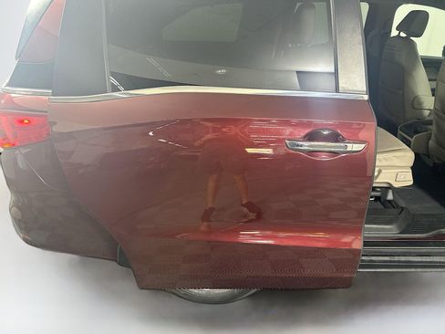 Used 2019 Honda Odyssey EX-L image 31