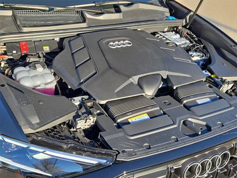 New 2026 Audi Q8 Premium image 10