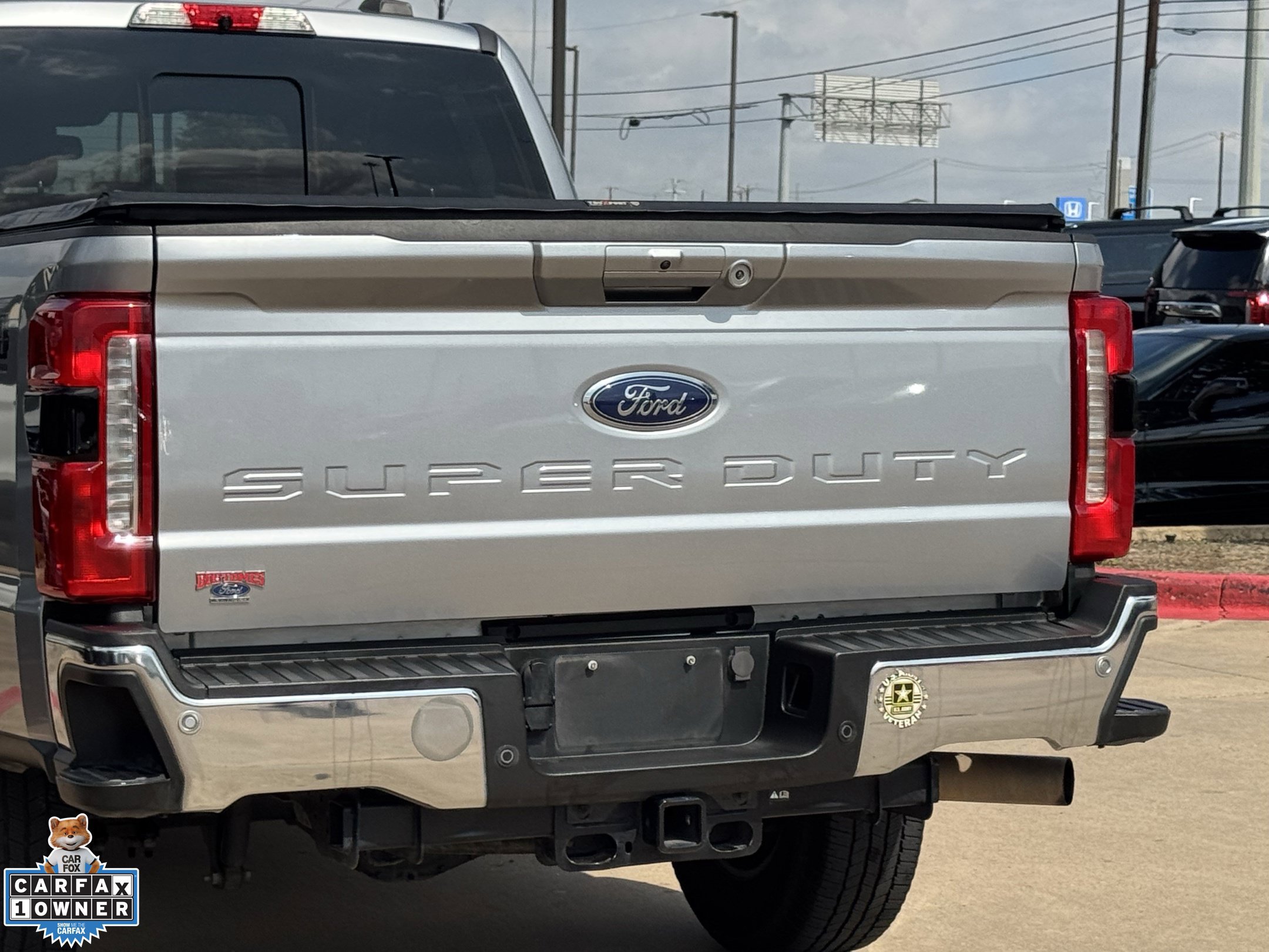 Used 2023 Ford F350 Lariat w/ Tow Technology Package AWD/4WD image 9