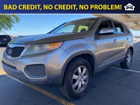 Used 2013 Kia Sorento LX image 1