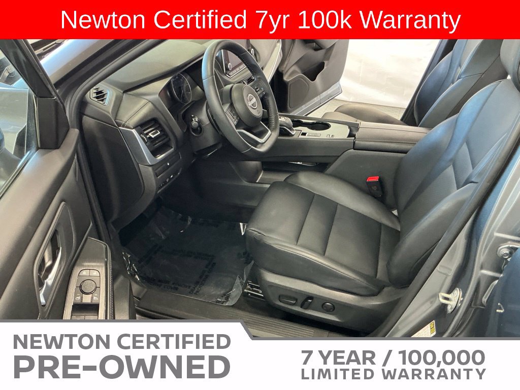 Used 2024 Nissan Rogue SV w/ SV Premium Package FWD image 7
