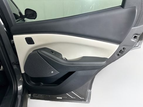 Used 2021 Ford Mustang Mach-E Premium RWD image 30