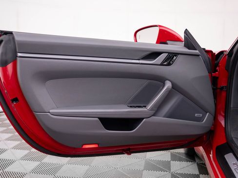 Used 2021 Porsche 911 Carrera image 14