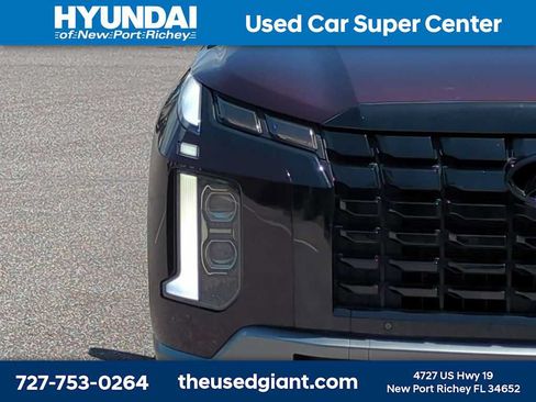 Used 2024 Hyundai Palisade SEL w/ Premium Package FWD image 9