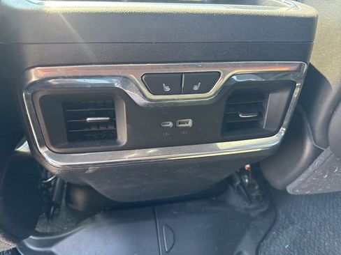 Used 2024 GMC Sierra 2500 Denali Ultimate AWD/4WD image 14