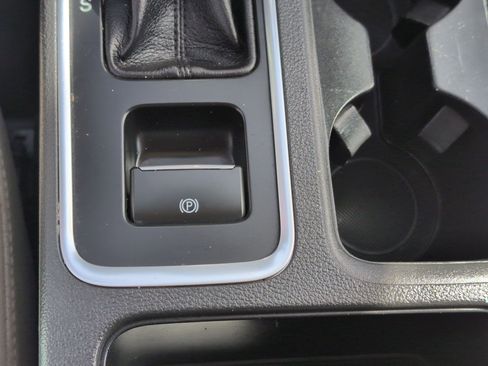 Used 2018 Ford Escape SEL image 21