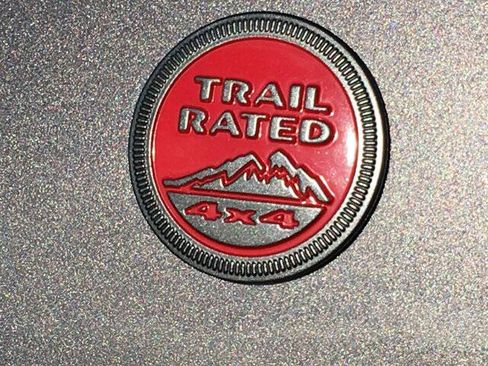 Used 2024 Jeep Compass Trailhawk w/ Sun and Sound Group AWD/4WD image 12
