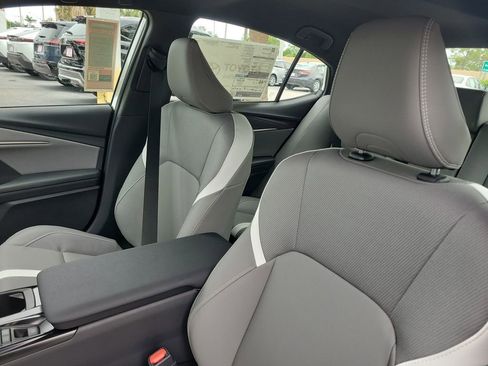 New 2026 Toyota Camry SE w/ Convenience Package FWD image 21