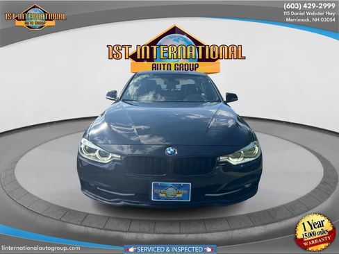 Used 2018 BMW 330i xDrive Sedan w/ Convenience Package AWD/4WD image 3