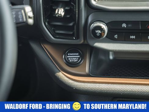 Certified 2024 Ford Bronco Sport Outer Banks w/ Tech Package image 27