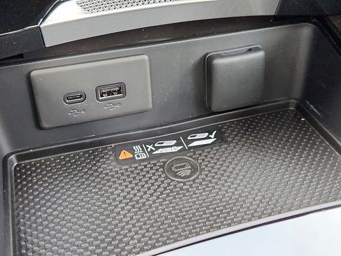 New 2026 Buick Envision Avenir image 10