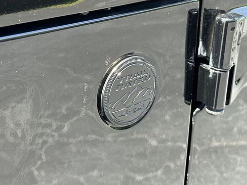 Used 2021 Jeep Wrangler Unlimited Sport image 33