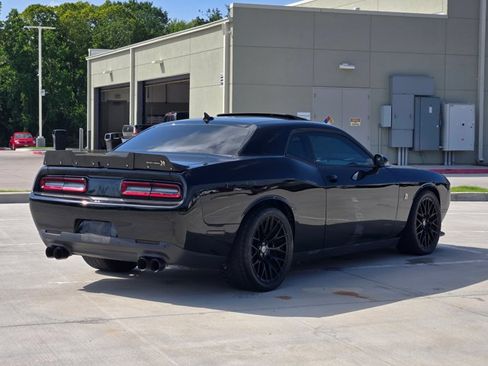 Used 2020 Dodge Challenger R/T Scat Pack w/ Plus Package RWD image 5